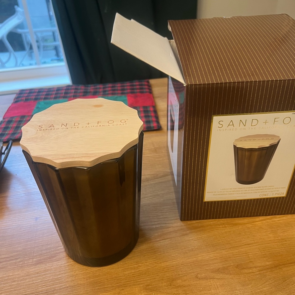SAND + FOG huge Candle brand new